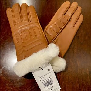 UGG Chestnut Quilted Leather Gloves NWT